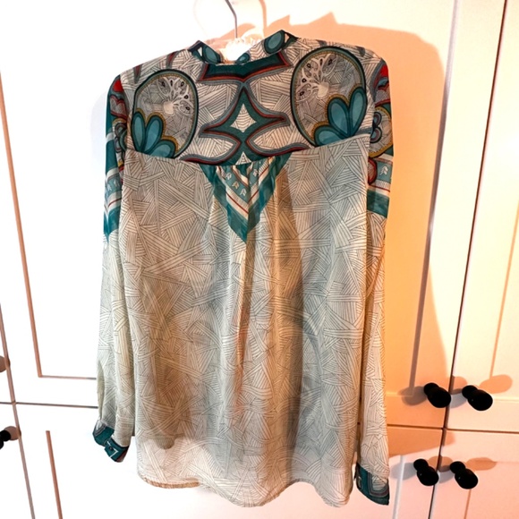 Konrad + Joseph Long Sleeve Sheer Keyhole Baroque Print Blouse; Women's S (6-8) - Picture 2 of 12